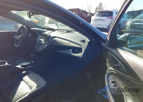 2017 Chevrolet Malibu 1Lt z USA, uszkodzony, nr VIN 1G1ZE5ST9HF179931